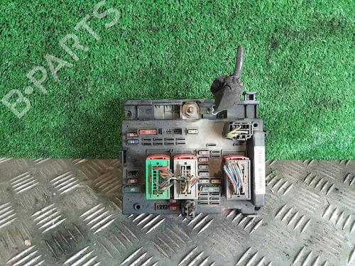 Used Fuse box PEUGEOT 206 Hatchback (2A/C) 1.4 LPG (75 hp) 28316991