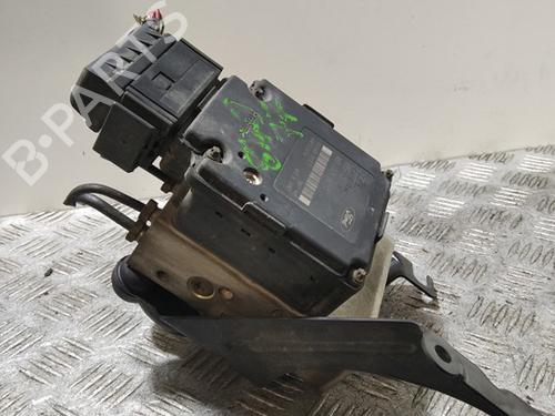 Used ABS pump FORD FOCUS I Saloon (DFW) 2.0 16V (131 hp) 29998422