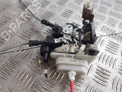 Używane Zamek drzwi przednich lewych AUDI A8 D2 (4D2, 4D8) 4.2 quattro (299 hp) 5654339