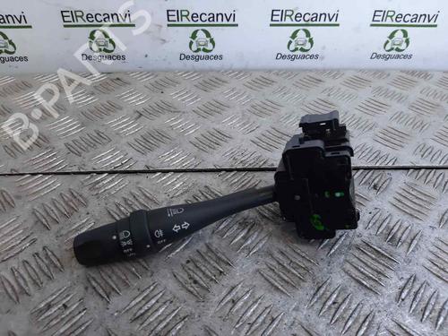 Used Headlight switch NISSAN PATHFINDER III (R51) 2.5 dCi 4WD (171 hp) 7524655