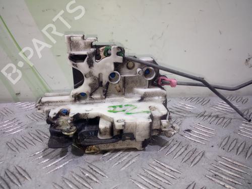 Used Front left lock NISSAN PICK UP (D22) 2.5 D (83 hp) 10096615