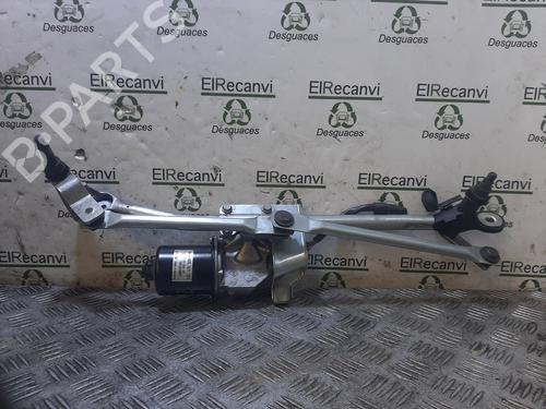 Used Front wiper motor Front wiper motor BMW 1 (E87) 118 d (143 hp) 18085460 18085460