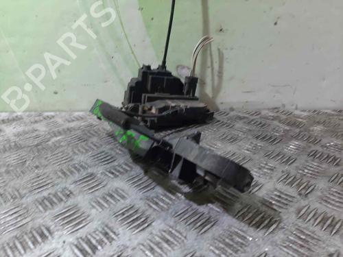 front-right-lock-renault-clio-iii-grandtour-kr01_-2007-13703767 main image