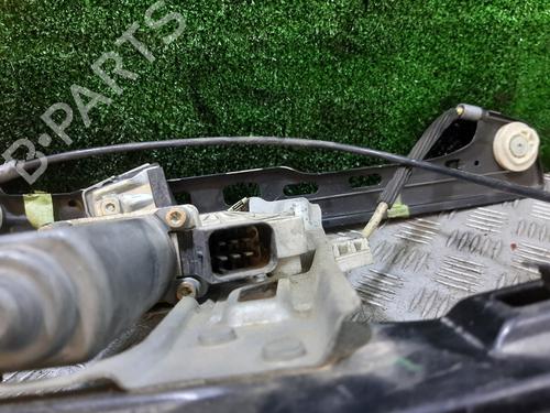 Front left window mechanism MERCEDES-BENZ C-CLASS (W203) C 180 Kompressor (203.046) | BP28302927C22