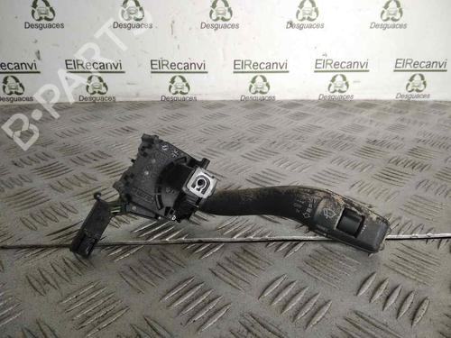 Used Steering column stalk AUDI A3 (8P1) 1.6 TDI (105 hp) 14983264