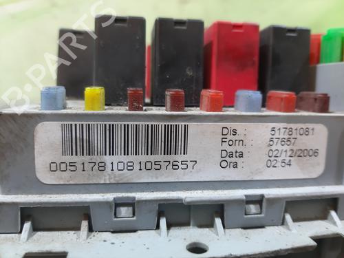 Sikringsdåse FIAT STILO (192_) 1.9 D Multijet | BP13484079E1