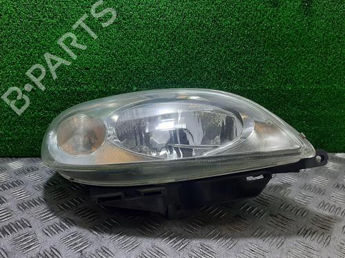 Used Right headlight CITROËN SAXO (S0, S1) 1.4 VTS (75 hp) 21537109