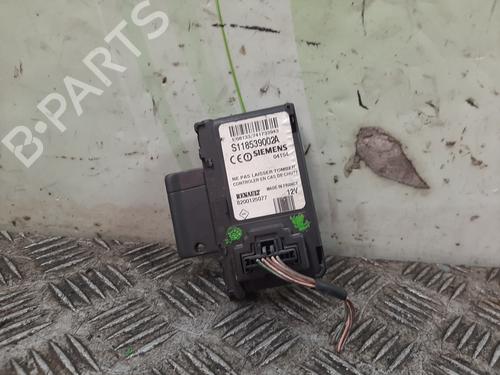 Ratlås/Tændingslås RENAULT SCÉNIC II (JM0/1_) [2003-2010]  17319850