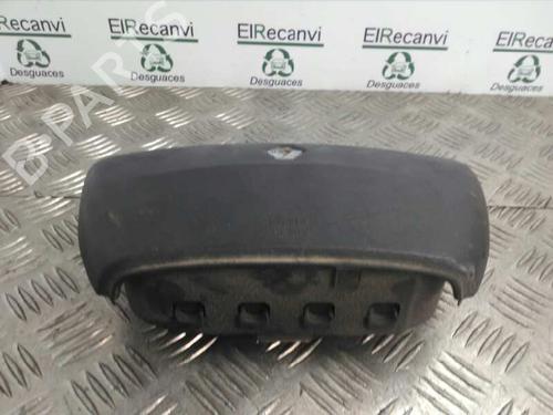 Used Driver airbag RENAULT TRAFIC II Van (FL) 1.9 dCi 80 (FL0B) (82 hp) 4541230