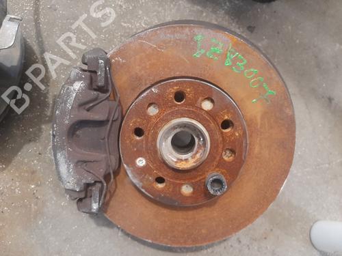 Used Left front steering knuckle Left front steering knuckle VW TOURAN (1T1, 1T2) [2003-2011] 36559874 36559874