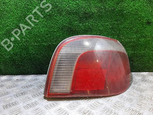Høyre baklys TOYOTA YARIS (_P9_) 1.0 VVT-i (KSP90_, KSP90R) (69 hp) 26603078