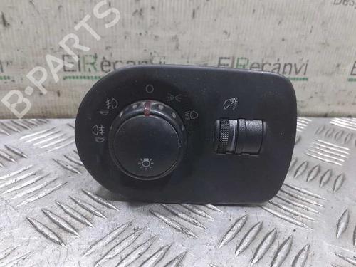 Used Headlight switch SEAT LEON (1P1) 2.0 TDI (170 hp) 4980830
