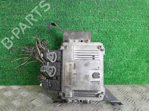 Used Engine control unit (ECU) RENAULT SCÉNIC II (JM0/1_) [2003-2010]  21484459