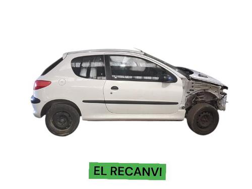 Fuse box PEUGEOT 206 Hatchback (2A/C) 1.4 HDi eco 70 | BP29077019E1