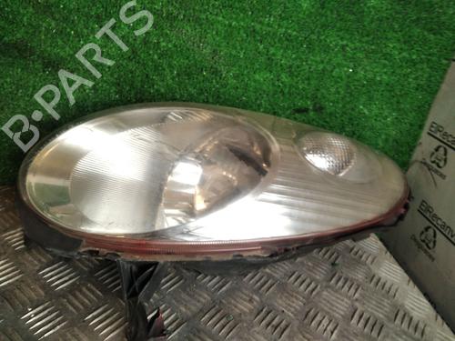 Used Left headlight NISSAN MICRA III (K12) 1.2 16V (65 hp) 28584746