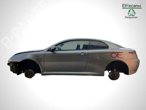 Left front steering knuckle ALFA ROMEO GT (937_) 1.9 JTD (937CXN1B) | BP11733927M25