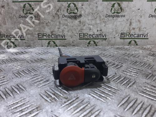 Used Warning switch RENAULT CLIO III (BR0/1, CR0/1) [2005-2014]  21535902