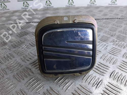 Used Tailgate handle SEAT LEON (1M1) [1999-2006]  8371182