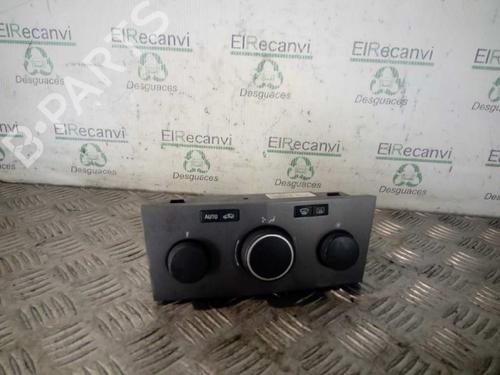 Used Climate control Climate control OPEL ASTRA H (A04) 1.7 CDTI (L48) (100 hp) 4546812 4546812