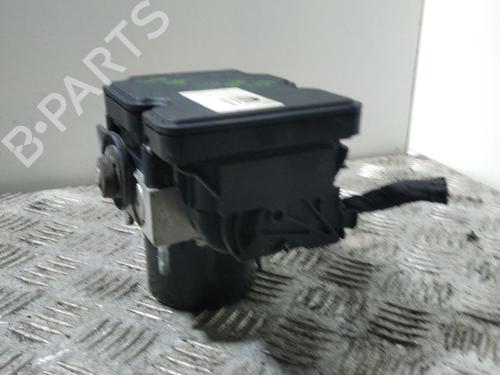 Used ABS pump FIAT 500L (351_, 352_) 1.3 D Multijet (199LXY1A, 199LXY11) (84 hp) 29831221