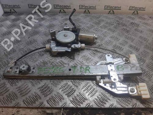 Used Rear right window mechanism NISSAN X-TRAIL I (T30) 2.2 DCi (114 hp) 13408248