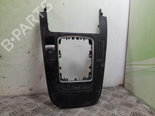 Used Shift knob Shift knob AUDI A4 B8 Avant (8K5) 2.0 TDI (143 hp) 15840602 15840602