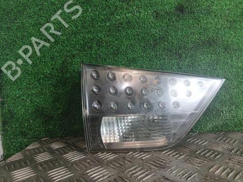 Feu de coffre gauche MITSUBISHI OUTLANDER II (CW_W) 2.0 DI-D (CW8W) (140 hp) 32758740
