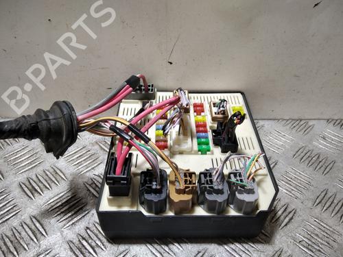 fuse-box-renault-megane-iii-hatchback-bz01_-b3_-2008-34277790 main image