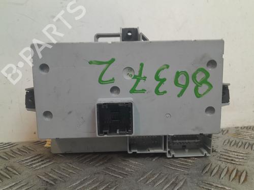 Used Fuse box Fuse box 36885357 36885357