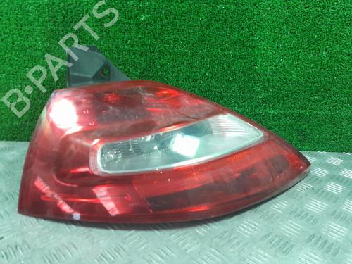 left-taillight-renault-megane-ii-bm01_-cm01_-2001-2002-2003-2004-2005-2006-2007-2008-2009-2010-2011-2012-21536443 main image