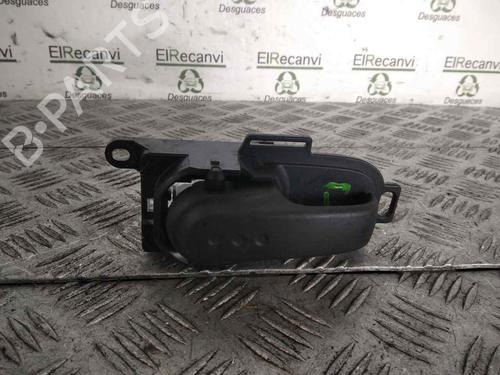 Used Front right interior door handle NISSAN MICRA III (K12) [2002-2011]  16087612