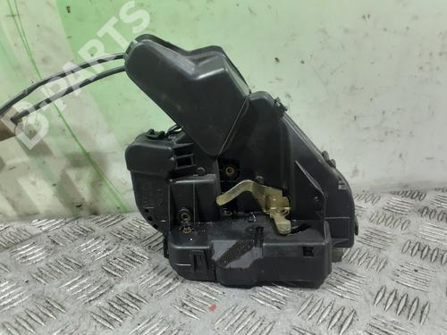 Used Rear left lock Rear left lock MERCEDES-BENZ C-CLASS (W203) C 220 CDI (203.006) (136 hp) 10558585 10558585