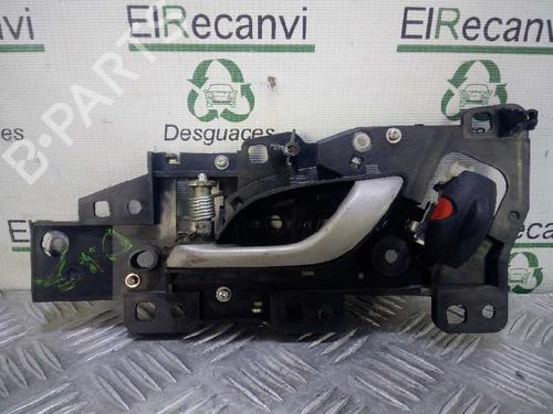 Used Front left interior door handle HONDA CIVIC VIII Hatchback (FN, FK) 2.2 CTDi (FK3) (140 hp) 4537716