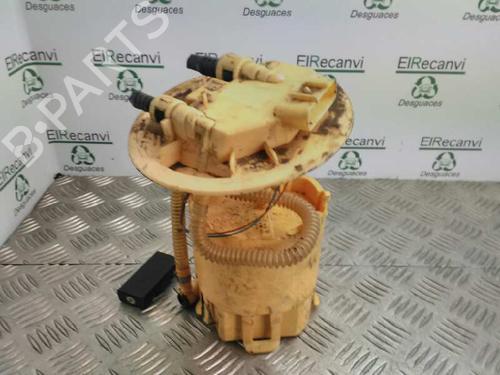 Used Fuel pump OPEL SIGNUM Hatchback (Z03) 2.2 DTI (F48) (125 hp) 4540588