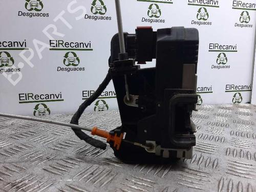 Front right lock OPEL MERIVA A MPV (X03) 1.7 DTI (E75) | BP5839982C97