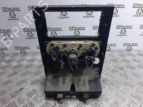 Climate control FORD TRANSIT CONNECT (P65_, P70_, P80_) 1.8 TDCi | BP5790645I5