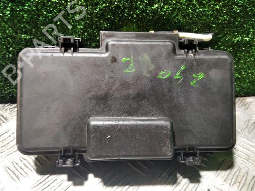 Used Fuse box FORD PUMA (EC_) 1.4 16V (90 hp) 24926560
