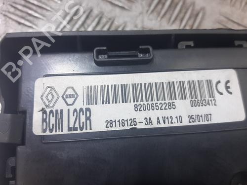 Fuse box RENAULT CLIO III (BR0/1, CR0/1) | BP17077667E1