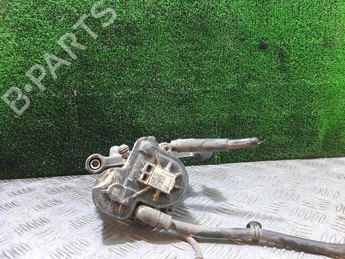 Used Left rear brake caliper Left rear brake caliper VW GOLF VII (5G1, BQ1, BE1, BE2) 1.2 TSI (110 hp) 27318824 27318824