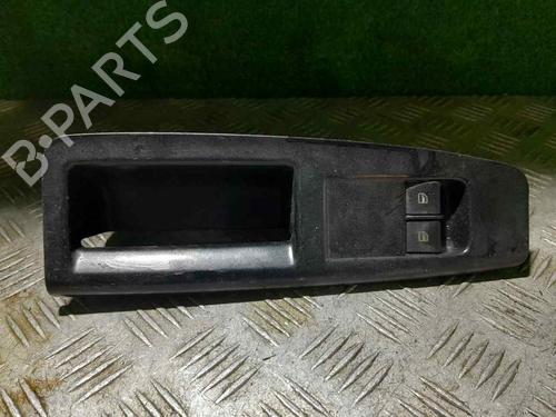 Used Left front window switch VW POLO IV (9N_, 9A_) 1.4 16V (75 hp) 22613001