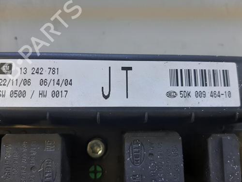 Fuse box OPEL ASTRA J (P10) 1.7 CDTI (68) | BP37195561E1 - Image 2
