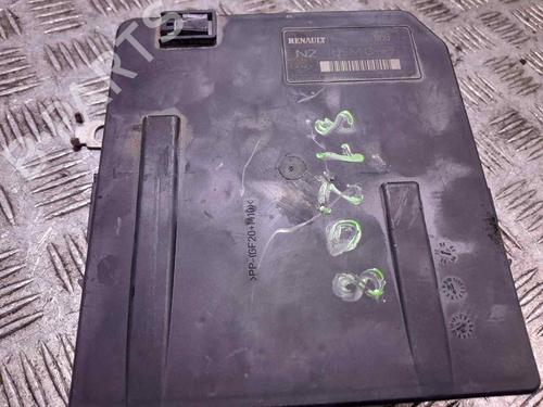 Fuse box RENAULT MEGANE II Saloon (LM0/1_) | BP22334279E1