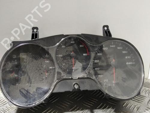 Used Instrument cluster SEAT LEON (1P1) 1.6 TDI (105 hp) 30298434