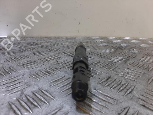 Spreder / Dyse Spreder / Dyse FORD MONDEO III (B5Y) 2.0 TDCi (130 hp) 37447791 37447791