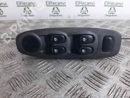 Used Left front window switch HYUNDAI ACCENT II (LC) 1.5 (102 hp) 7008507