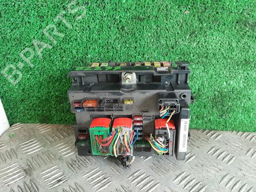 Used Fuse box PEUGEOT 206 Hatchback (2A/C) 2.0 HDI 90 (90 hp) 24986740