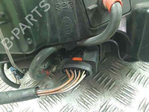 Left headlight AUDI A6 C5 (4B2, 4B4) 2.5 TDI | BP17139082C28