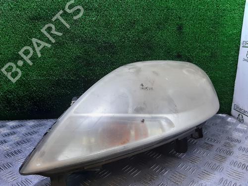 Used Left headlight NISSAN PRIMASTAR Van (X83) 2.0 dCi 115 (114 hp) 27318829