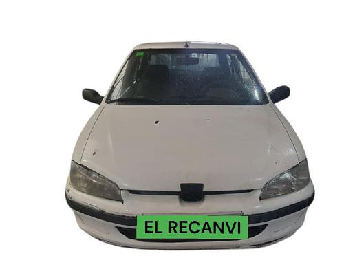 Left headlight PEUGEOT 106 II (1A_, 1C_) 1.1 i | BP23439051C28