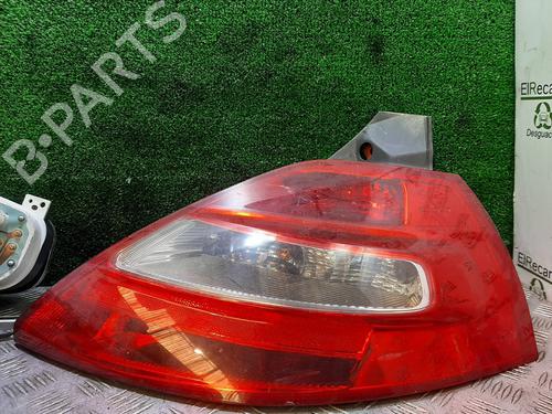 right-taillight-renault-megane-ii-bm01_-cm01_-2001-2002-2003-2004-2005-2006-2007-2008-2009-2010-2011-2012-26335508 main image